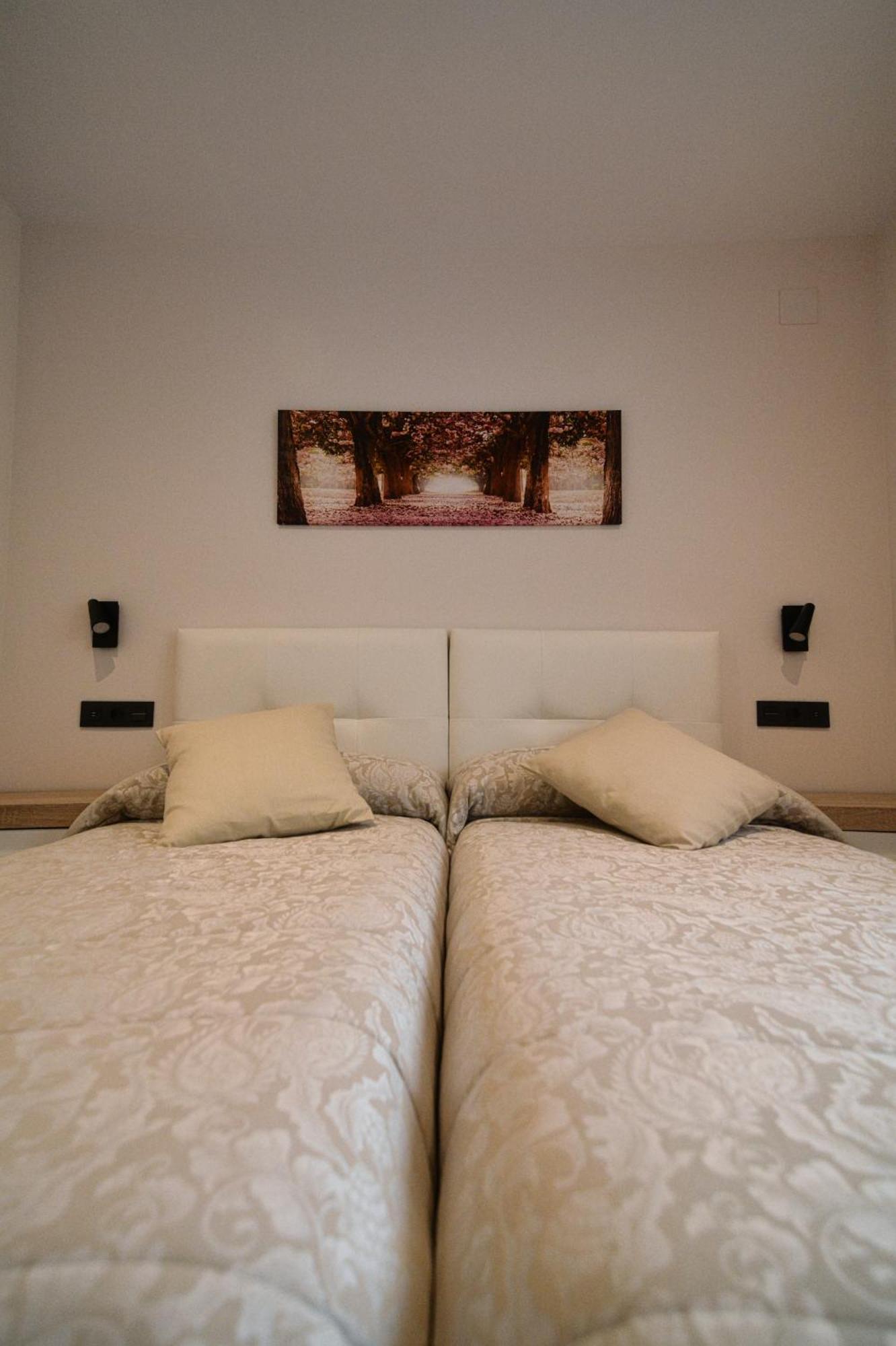 Apartamentos Fuente La Pipa Avin Ngoại thất bức ảnh